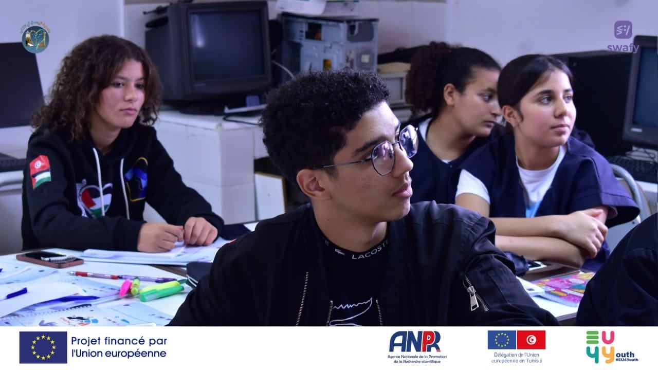 🔴🔴🟢 #Inauguration_Innovante : Découvrez le Premier Club de Robotique "KHAZNADAR ROBOT' RANGERS" au Lycée Chadli Khaznadar !  - Image 3