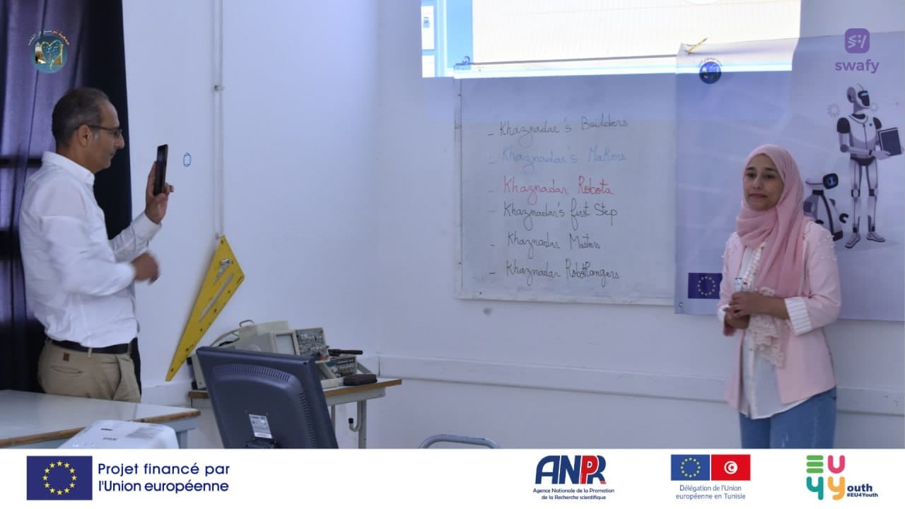 🔴🔴🟢 #Inauguration_Innovante : Découvrez le Premier Club de Robotique "KHAZNADAR ROBOT' RANGERS" au Lycée Chadli Khaznadar !  - Image 7